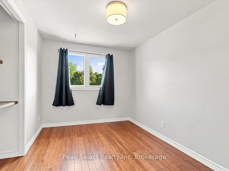 191 Maple Ave — Photo 20