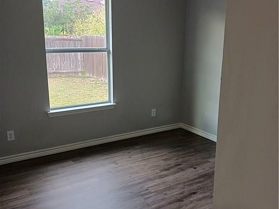 2nd image of 2215 Llano Grande Ln