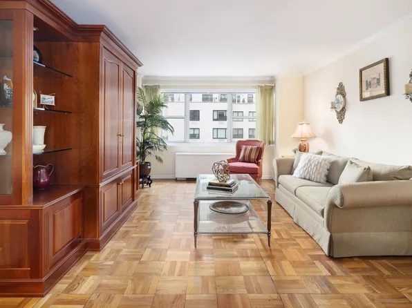 201 East 66th Street 16N image 3 of 8
