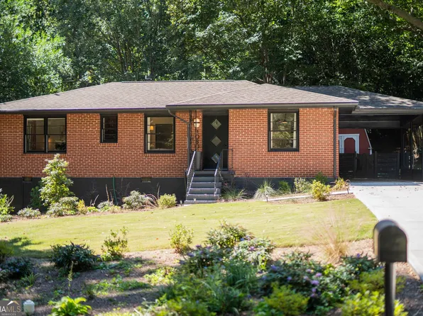 1080 N Hills Dr, Decatur, GA 30033