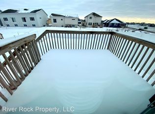 6280 59th Ave S, Fargo, ND 58104