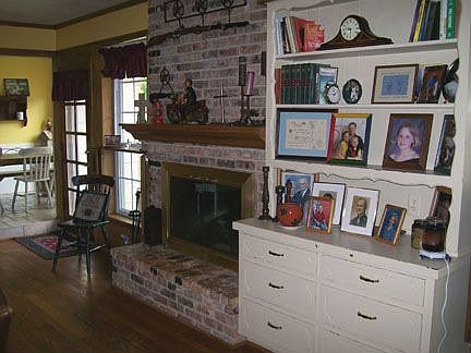 Fireplace & Built-ins