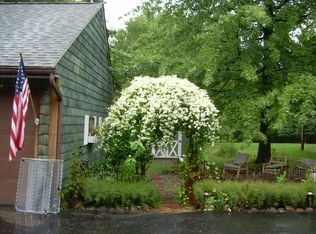 29111 Eddy Rd, Willoughby Hills, OH 44092