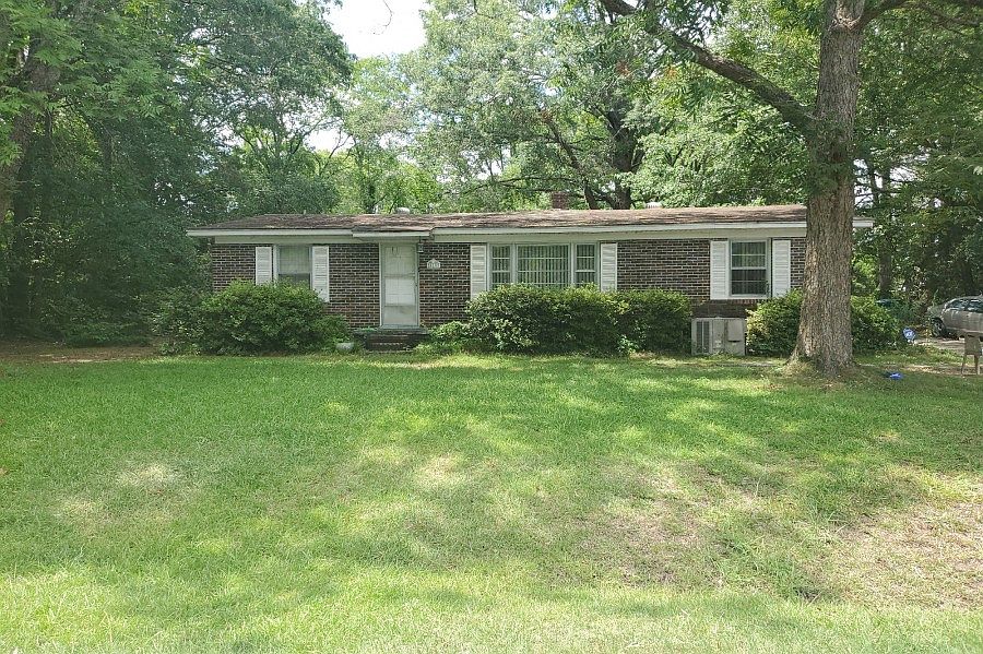 1st image of 519 Trakas Ave
