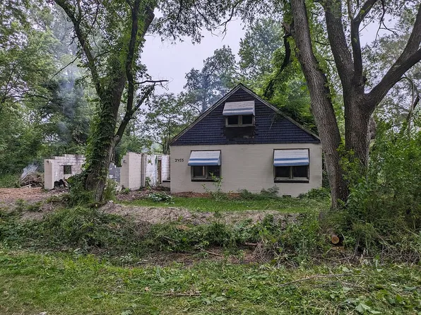 2455 State St, Gary, IN 46405