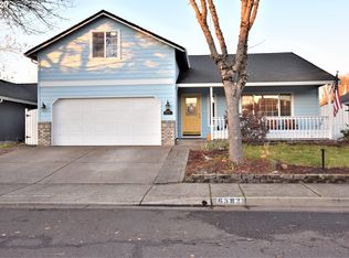 6582 Aaron Ln, Springfield, OR 97478