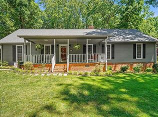 4903 Forest Oaks Dr, Greensboro, NC 27406