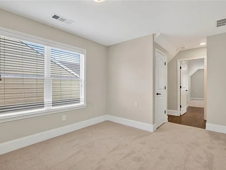 4185 Celbridge Pass — Photo 23