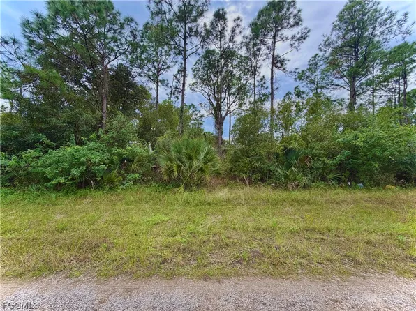 1242 Random St E, Lehigh Acres, FL 33974