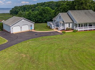1382 Glebe Landing Rd, Center Cross, VA 22437
