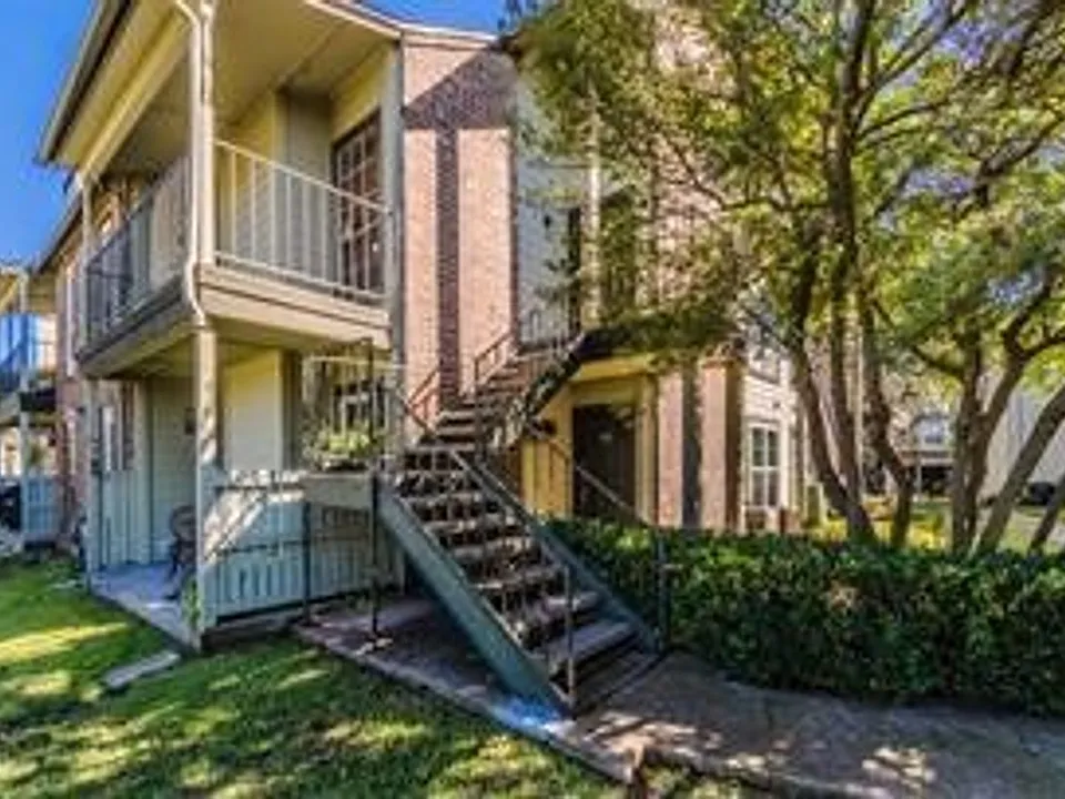 5981 Arapaho Rd #9-904