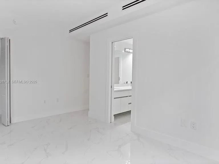 3374 Perry Frow Dr #B — Photo 17