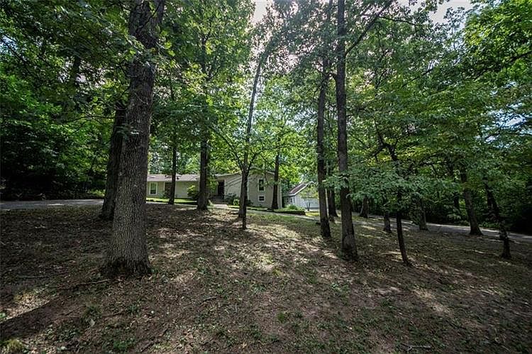1st image of 2927 E Inwood Ln