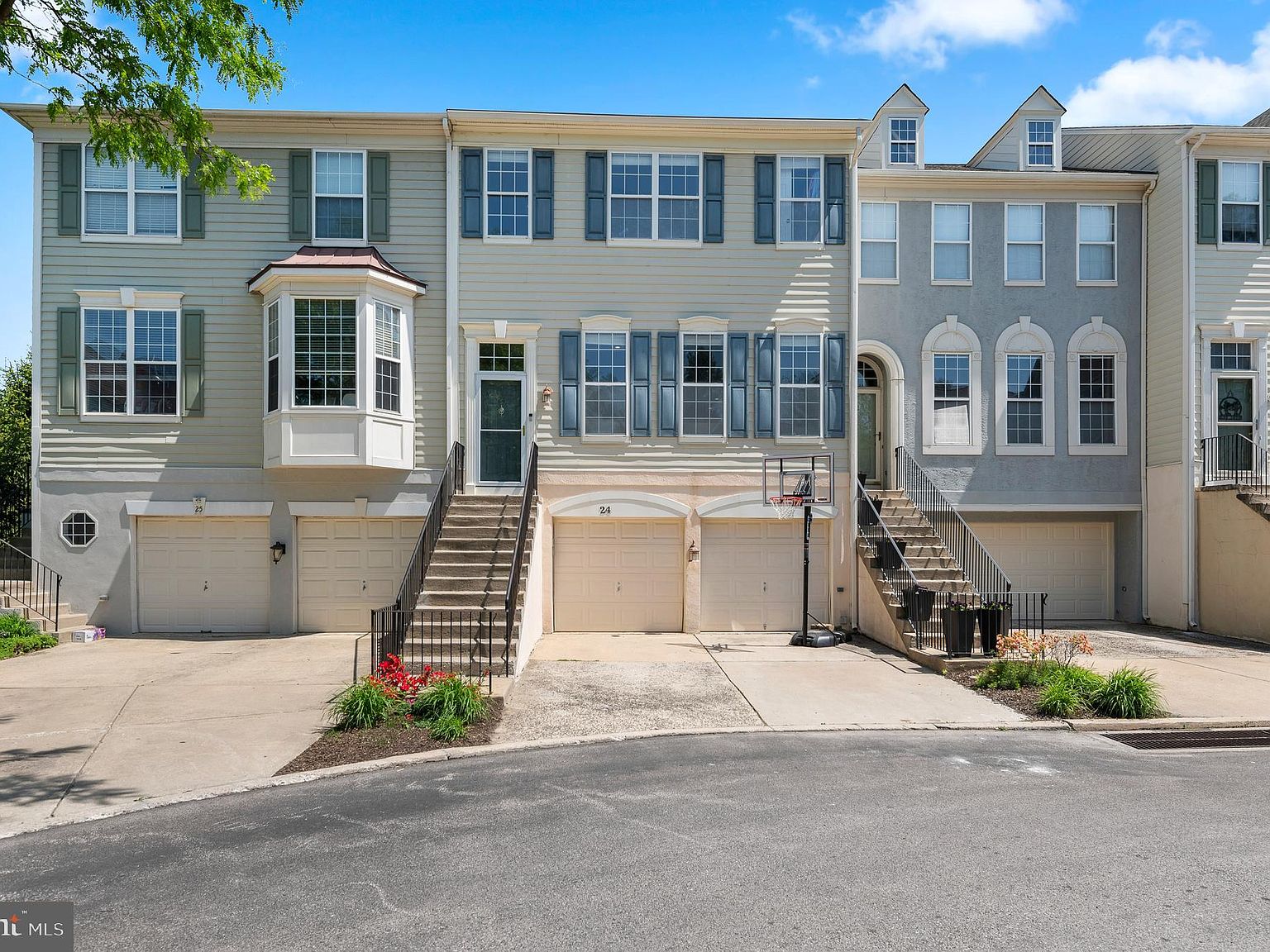 24 Cherry Ct, Lafayette Hill, PA 19444 Zillow