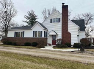 2695 SW Center St, Bluffton, IN 46714