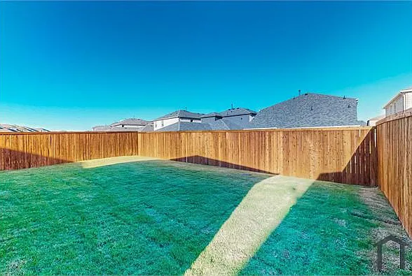 716 Portina Dr — Photo 28
