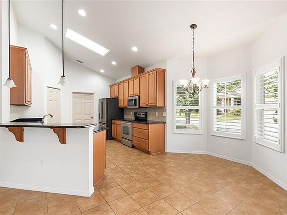 5th image of 9984 NW 18th Rd