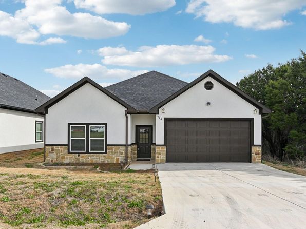 744 E Bluebonnet Dr