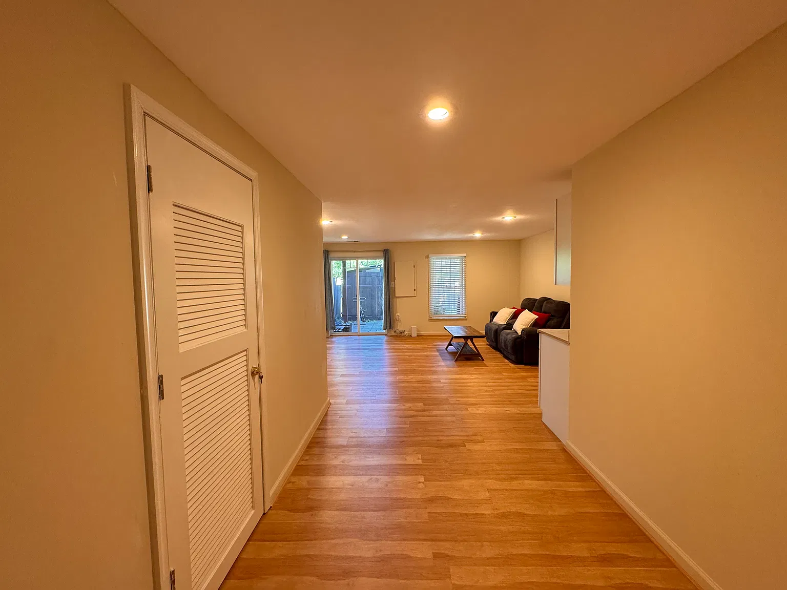 Cairo Pl, Woodbridge — Photo 1