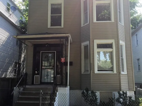8423 S Muskegon Ave #1, Chicago, IL 60617