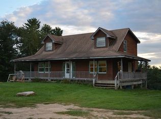 W6247 Clark Rd, La Valle, WI 53941