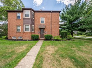 2217 Lincoln Ave, Lakewood, OH 44107