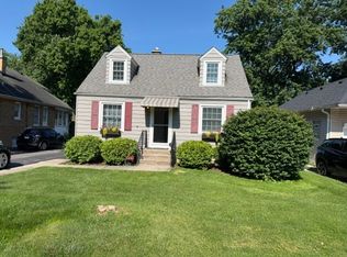 18456 Dixie Hwy, Homewood, IL 60430