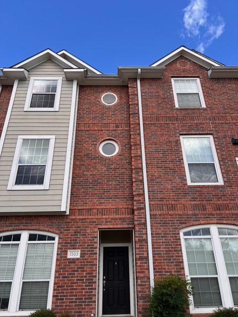 Unit #1503
Awesome location
