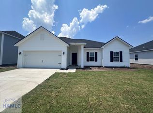 1104 Turpentine Trl, Hinesville, GA 31313