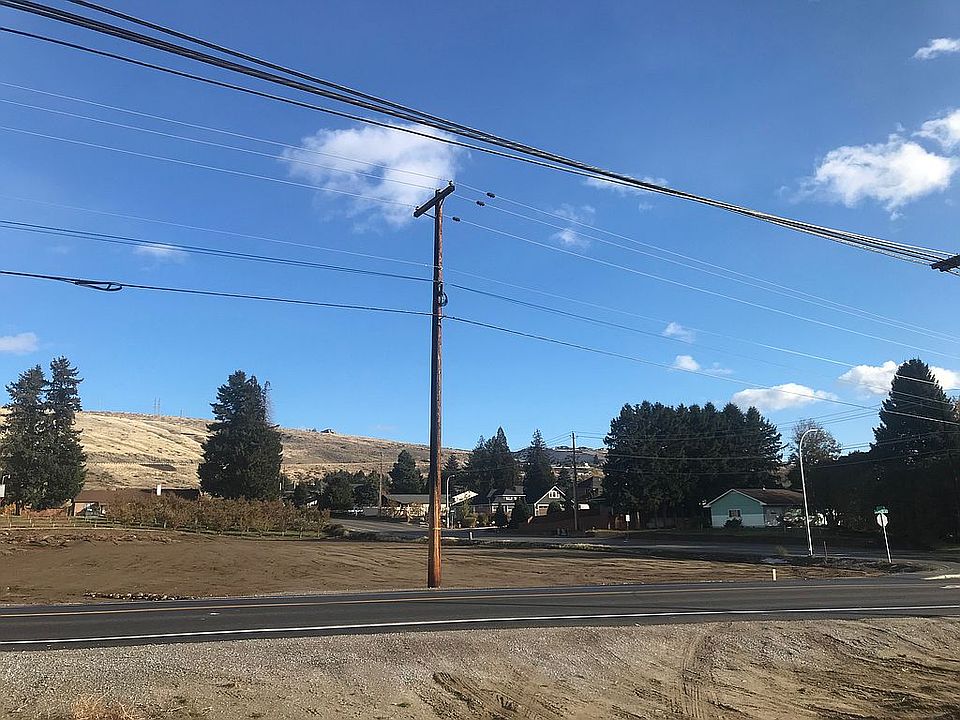 1st image of 3515 NW Cascade Ave