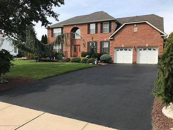 850 Oakley Dr, Freehold, NJ 07728 | Zillow