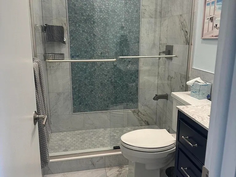 154 Windsor Dr #G — Photo 8