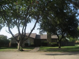 4909 Pemberton Ln, The Colony, TX 75056