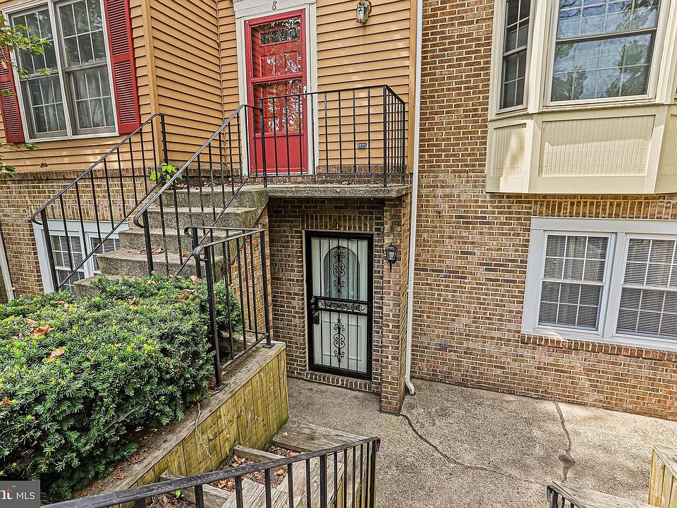 1st image of 10 Kettle Ct #7-6F