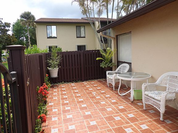 5th image of 604 Sea Pine Way APT A