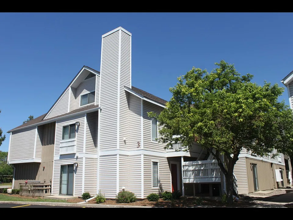The Glen Luxury Townhomes