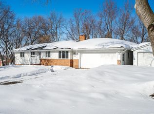 2008 Highland View Ave S, Burnsville, MN 55337