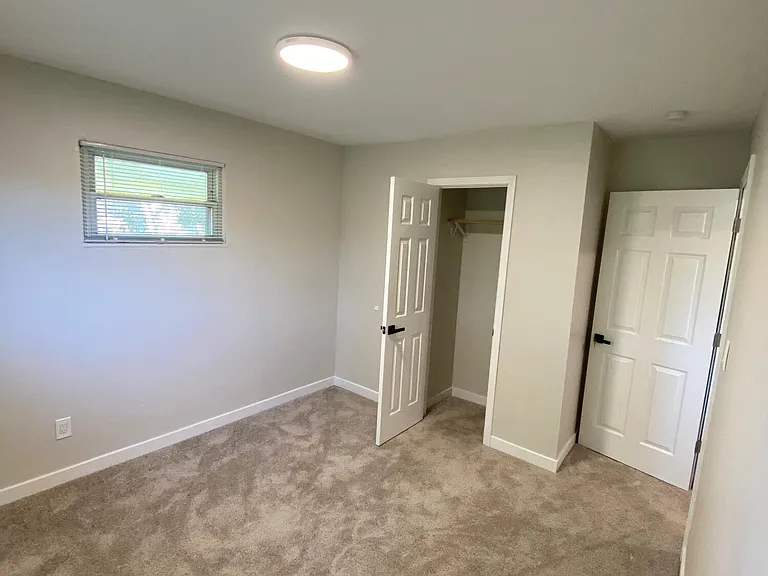 1654 Wiard Blvd — Photo 7