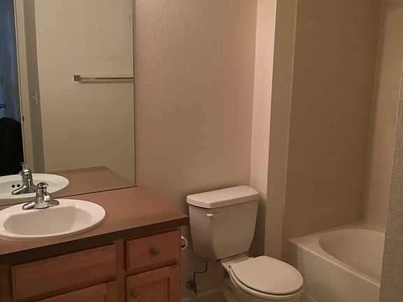 2nd bathroom