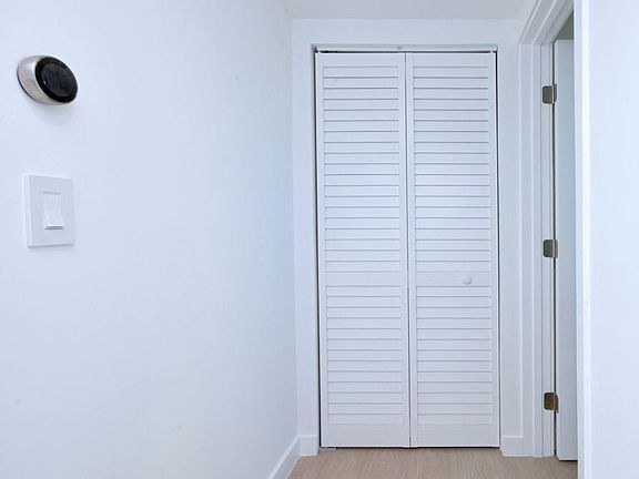 5th image of 3416 Bellevue Ave APT 2