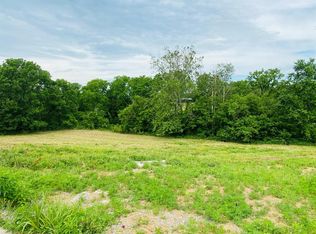 128 Oak View Dr, Mount Sterling, KY 40353