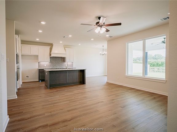 3rd image of 4118 Vintage Estates Ct