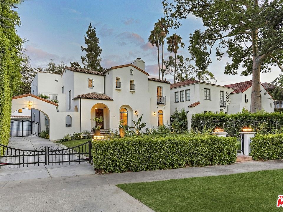 1st image of 108 S Beachwood Dr