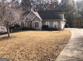 209 Cobblestone Cv, Sharpsburg, GA 30277