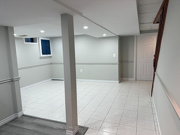 5th image of 23 Princess Blvd #Basement