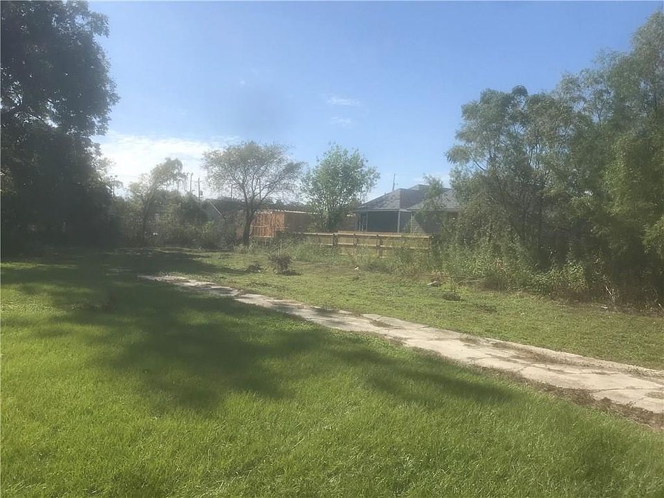 1st image of 1524 Sere St