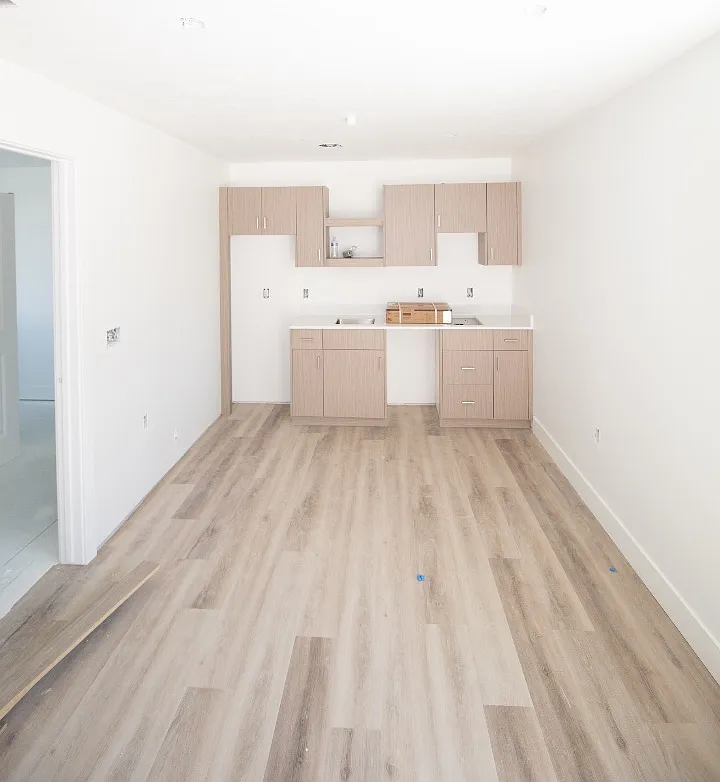 250 Fredregill Rd - Building 1 Unit 101 — Photo 3