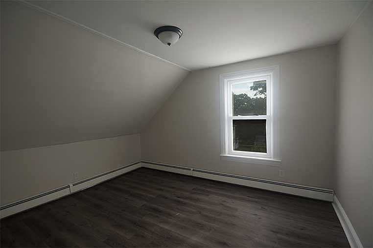 1st image of 695 High St Floor 3