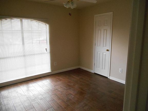 5th image of 1621 Buena Vista Ave