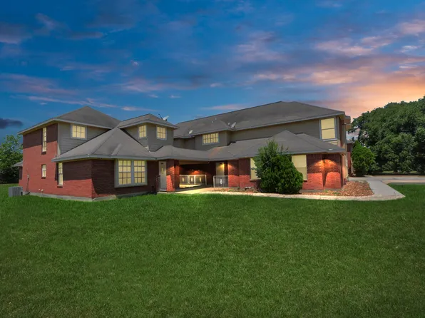 1155 Lovett St, Tomball, TX 77375